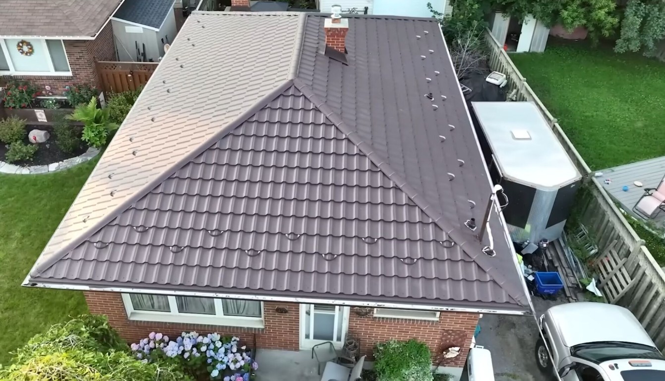 Residential roofing contractor in San Gabriel, CA